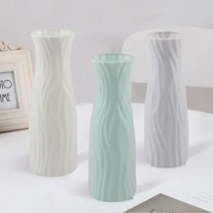 Minimal Flower Vase with Solid Color Design - Image 8