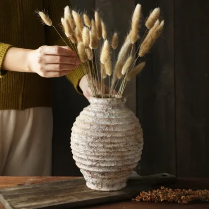 Bee Hive Design Vintage-style Flower Vase - Image 7
