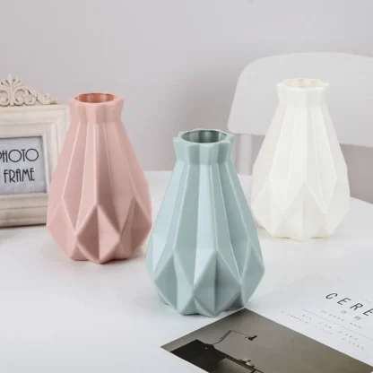 Modern Flower Vase with Embossed Design - Image 11
