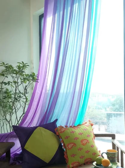 Flowy Sheer Curtains with Plain Color Design