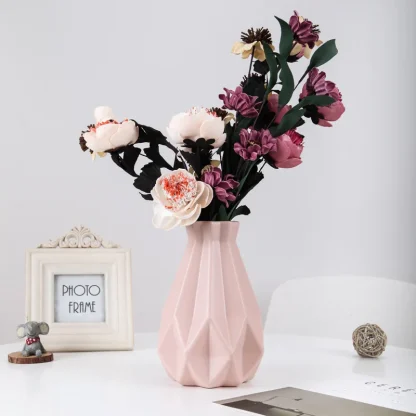 Geometric Vase for Centerpiece Arrangement - Image 9