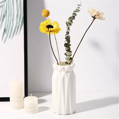Geometric Vase for Centerpiece Arrangement - Image 4