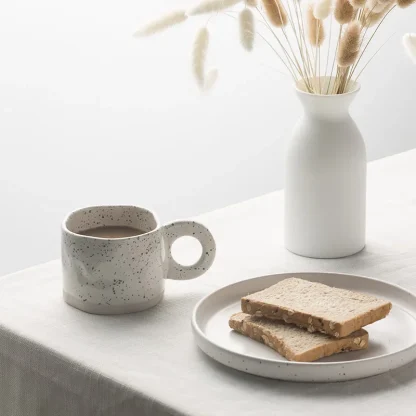 Rustic Simplicity Mug with Round Handle - Image 4